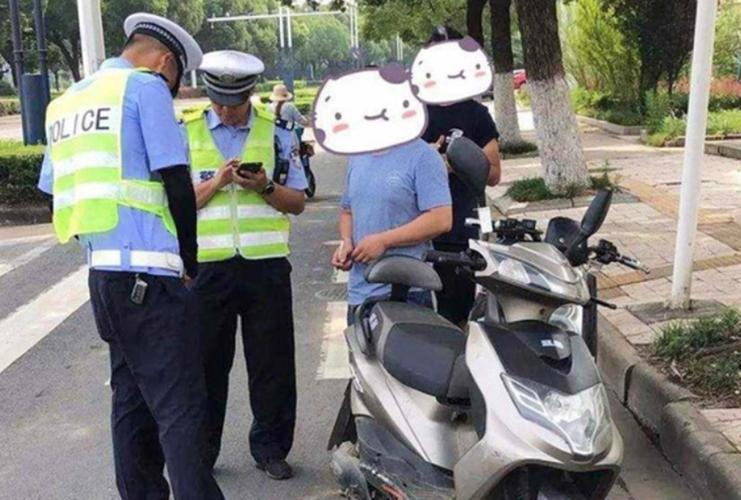 49图库下载-49图库港澳正版下载和5人骑1辆电动车被罚与5人骑1辆电动车被罚多少钱