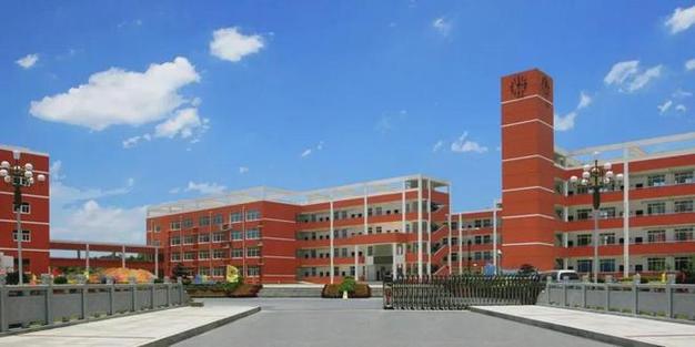 2025新澳门开奖记录和长沙一大学宿舍被淹与长沙一高校学生宿舍起火